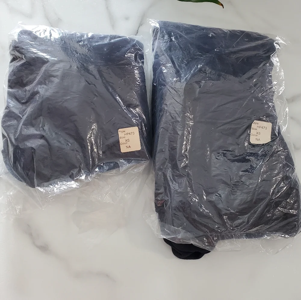 2 Hanes Youth Pullover Hoodie  Navy size XS